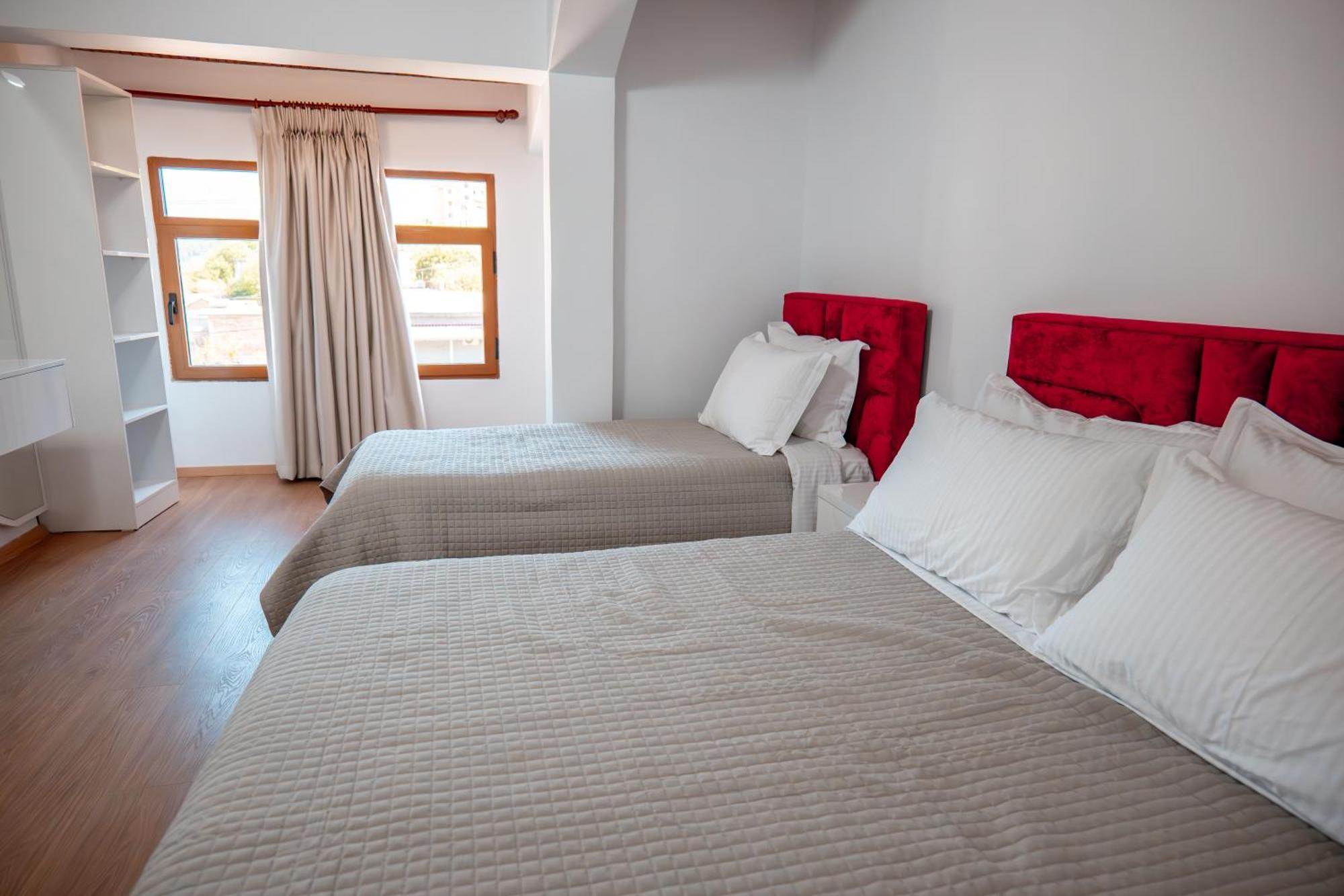 Fabio Guest House Gjirokastër Екстериор снимка