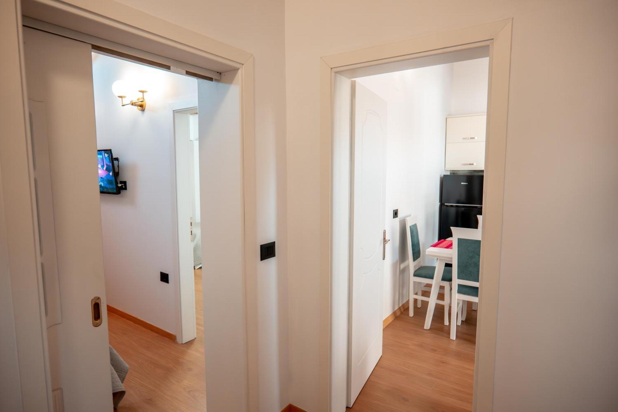 Fabio Guest House Gjirokastër Екстериор снимка
