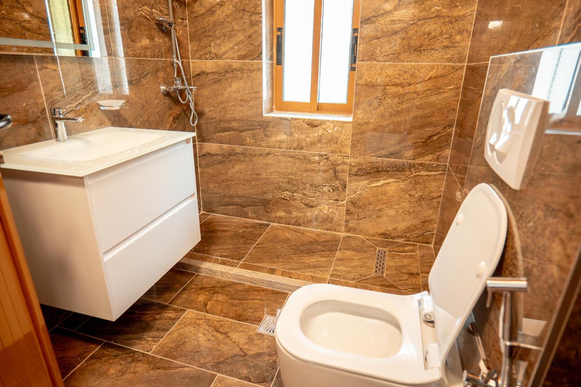 Fabio Guest House Gjirokastër Екстериор снимка